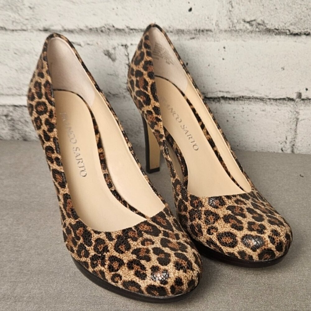 Franco Sarto Leopard Print Round Toe Classic Heels Pumps Size 8M - Picture 2 of 11
